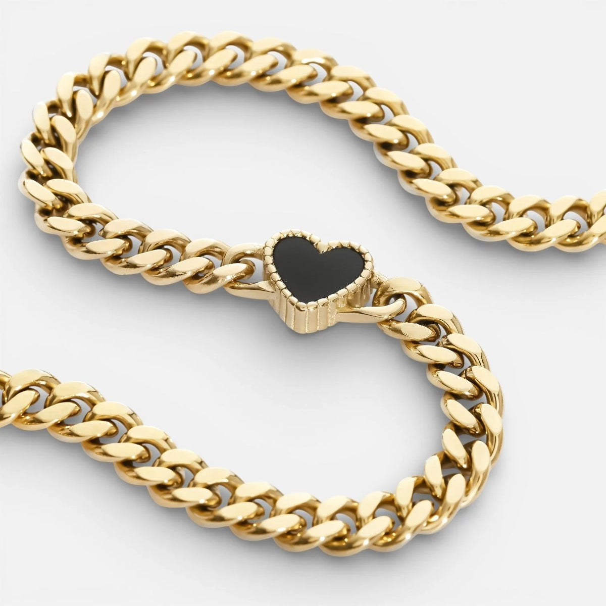 Black Shell Heart Pendant Necklace | Adjustable Gold Plated Chain 3
