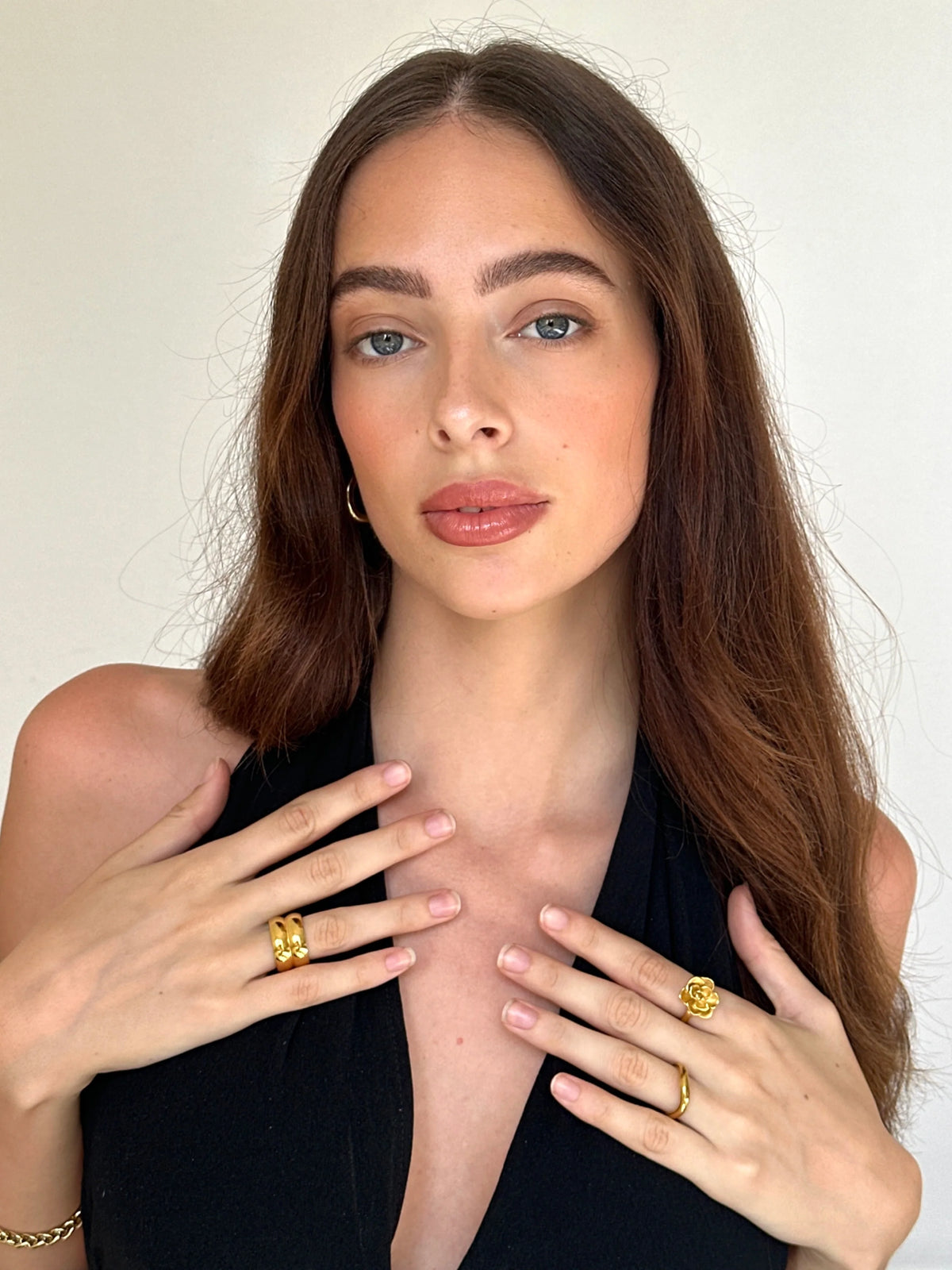 Luce | Polished Waterproof Ring with Fluid Curves 4
