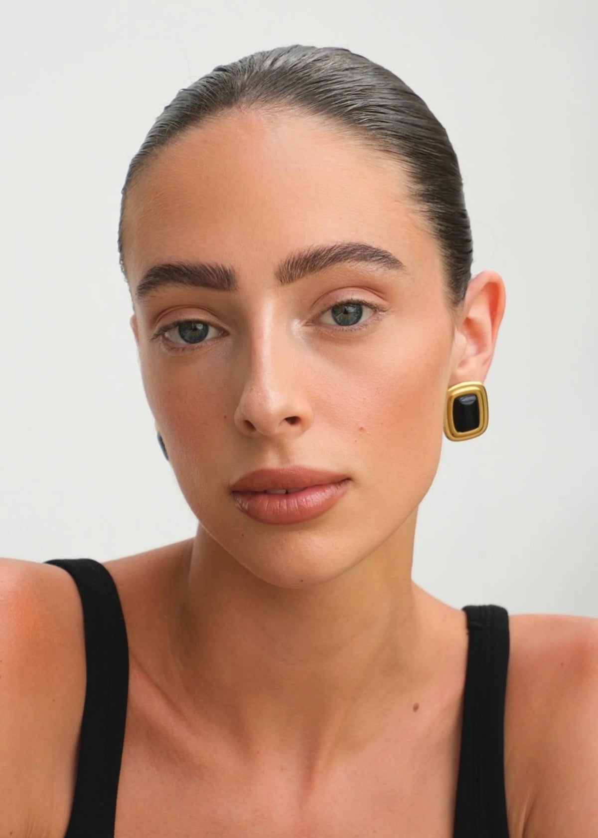 Lysa | Gold Earrings with Black Stone Frame 5